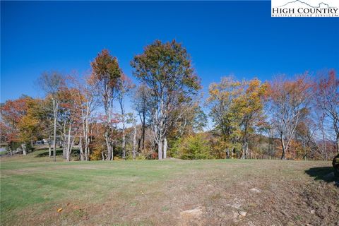 Photo of O-28 High Country Overlook, Banner Elk, NC 28604 (MLS # 258857)