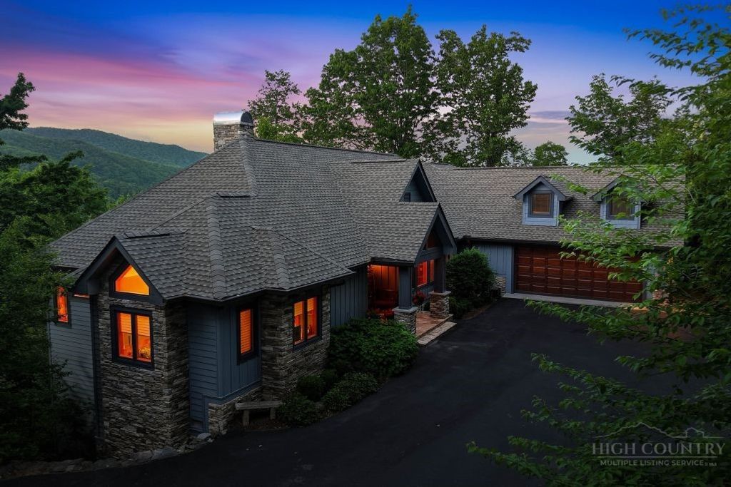 Photo of 95 Green Ridge Lane, Banner Elk, NC 28604 (MLS # 262073)