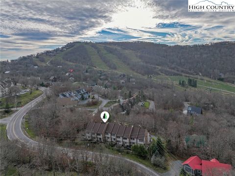 A home in Beech Mountain