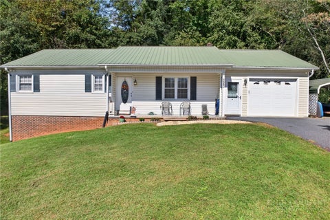 Photo of 1504 Nc Highway 268, Lenoir, NC 28645 (MLS # 264689)