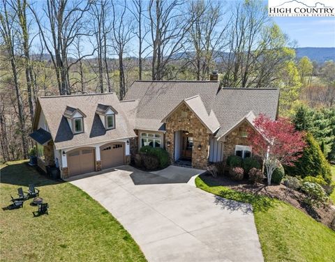 Photo of 46 N Ridge Lane, Newland, NC 28657 (MLS # 256140)