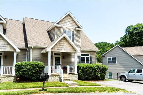 Photo of 302-1 Creatwood Trail #13, Vilas, NC 28692 (MLS # 263188)