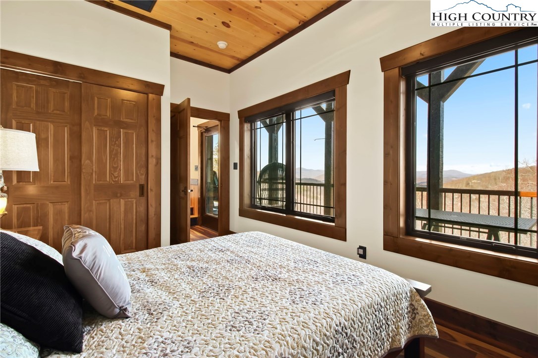 Boone, North Carolina 28607, United States, 3 Bedrooms Bedrooms, ,3 BathroomsBathrooms,Residential,Active,90648