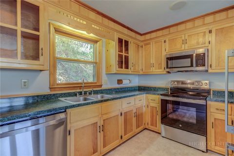 Photo of 129 J L Norris Drive, Boone, NC 28607 (MLS # 261153)