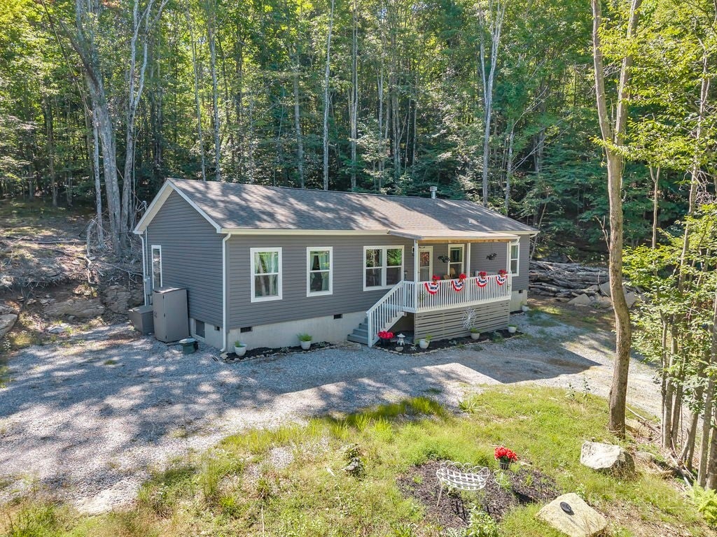 211 Wild Daisy Lane