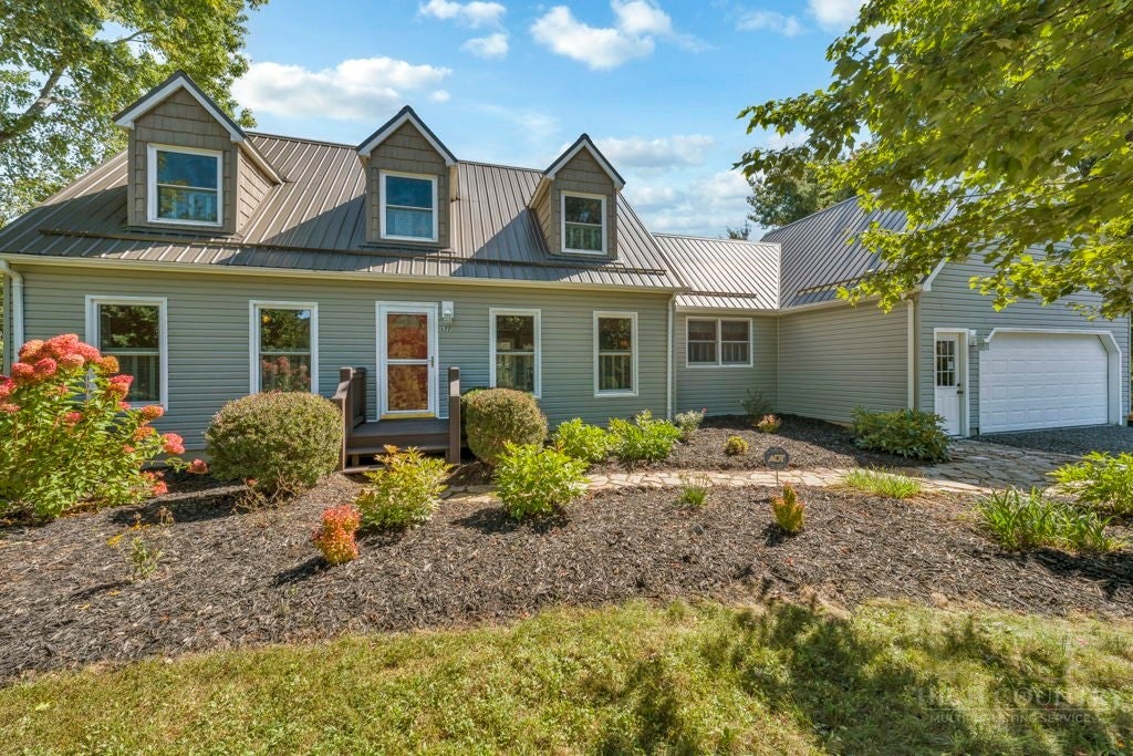 177 Amberidge Dr