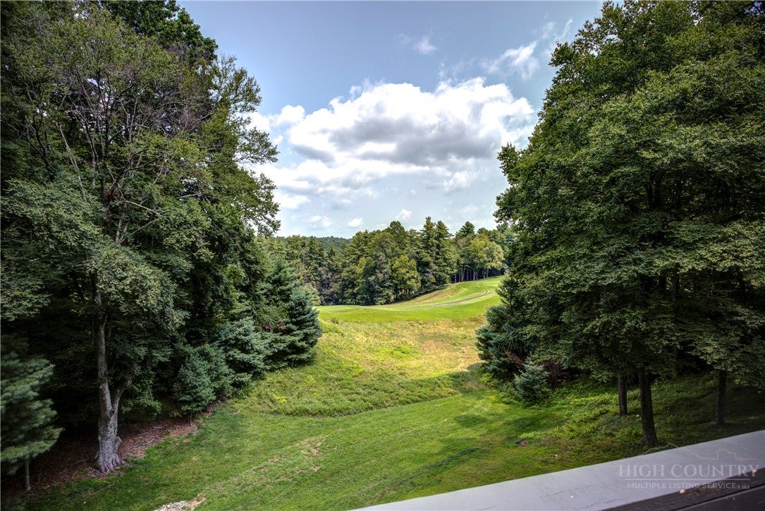 190 Meadow View Road