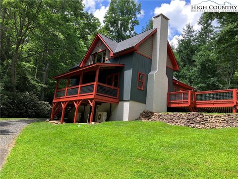 Photo of 120 Raccoon Run, Fleetwood, NC 28626 (MLS # 256613)
