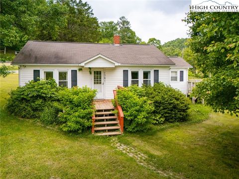 Photo of 178 John Shell Road, Sugar Grove, NC 28679 (MLS # 252891)