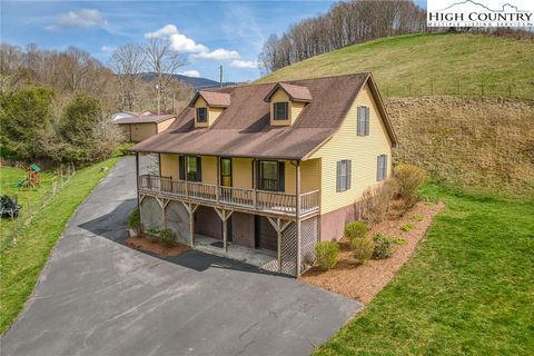 Photo of 7252 US Hwy 421, Vilas, NC 28692 (MLS # 242579)