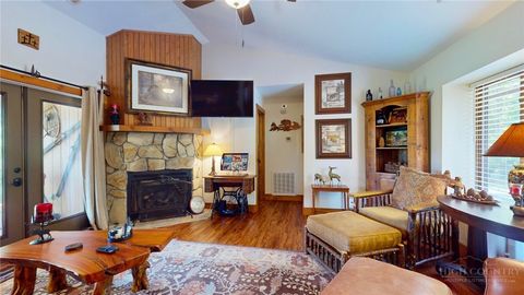 Photo of 250 Ridgeview Road #4-3, Sugar Mountain, NC 28604 (MLS # 261945)