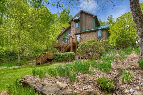 Photo of 262 Azalea Hills Lane, Spruce Pine, NC 28777 (MLS # 262016)