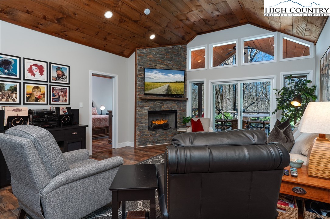 164 Lindale Ridge 3