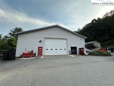 Photo of 256 C Double F Farm Road, Deep Gap, NC 28618 (MLS # 250549)