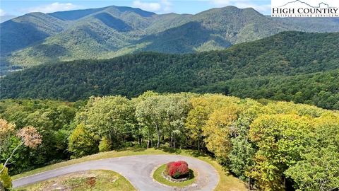 Photo of Lot 10 Mountain Laurel Parkway, Newland, NC 28657 (MLS # 258303)