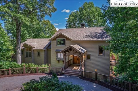 Photo of 187 Hialeah Lane, Boone, NC 28607 (MLS # 253044)