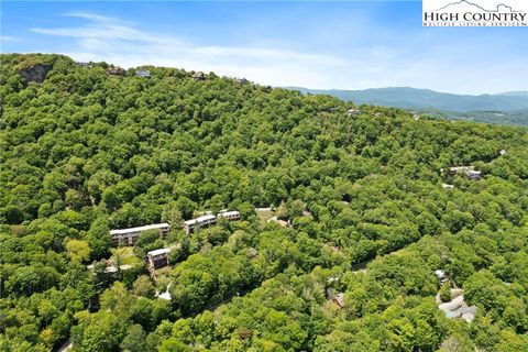 A home in Beech Mountain