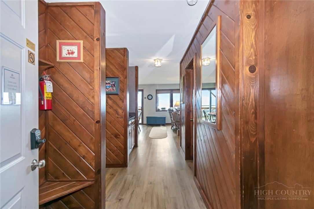 170 Crest View Lane 200-F
