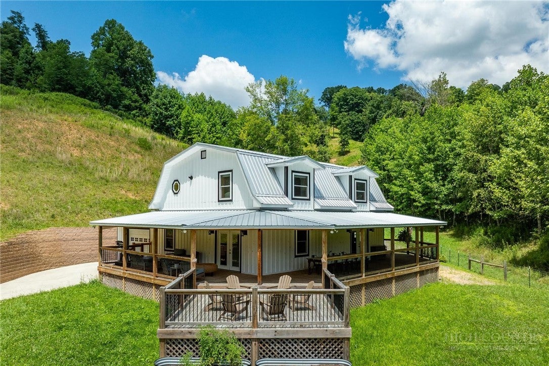 967 Cherry Springs Lane