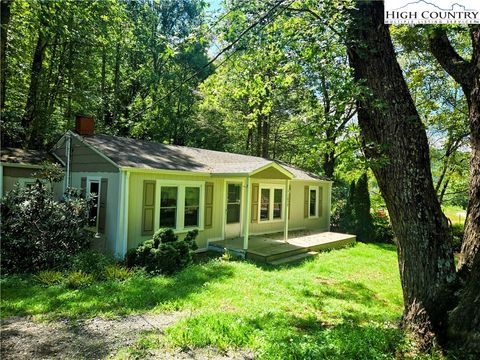 Photo of 1875 Laurel Fork Road, Vilas, NC 28692 (MLS # 257557)