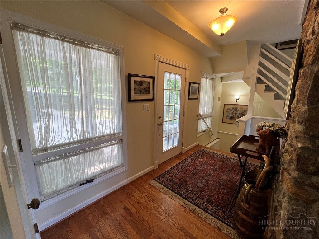 Photo of 638 Ridge Road, Roaring Gap, NC 28668 (MLS # 262032)