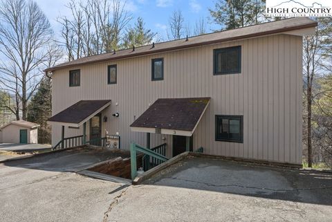 Photo of 201 South Slope Road #N-3, Banner Elk, NC 28604 (MLS # 260167)