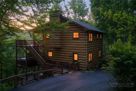 Photo of 850 River Ridge Road, Boone, NC 28607 (MLS # 262114)