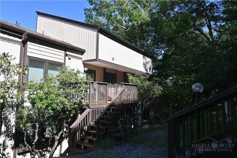 Photo of 220 Northridge Road #G-28, Beech Mountain, NC 28604 (MLS # 264442)