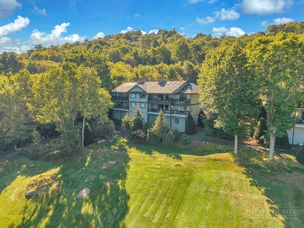 490 Clubhouse Drive C3
