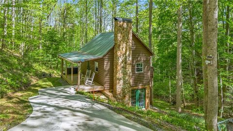Photo of 204 Mountain Side Lane, Crumpler, NC 28617 (MLS # 261782)