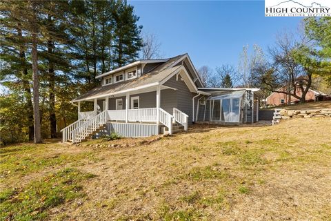 Photo of 237 Pine Street, Boone, NC 28607 (MLS # 258281)