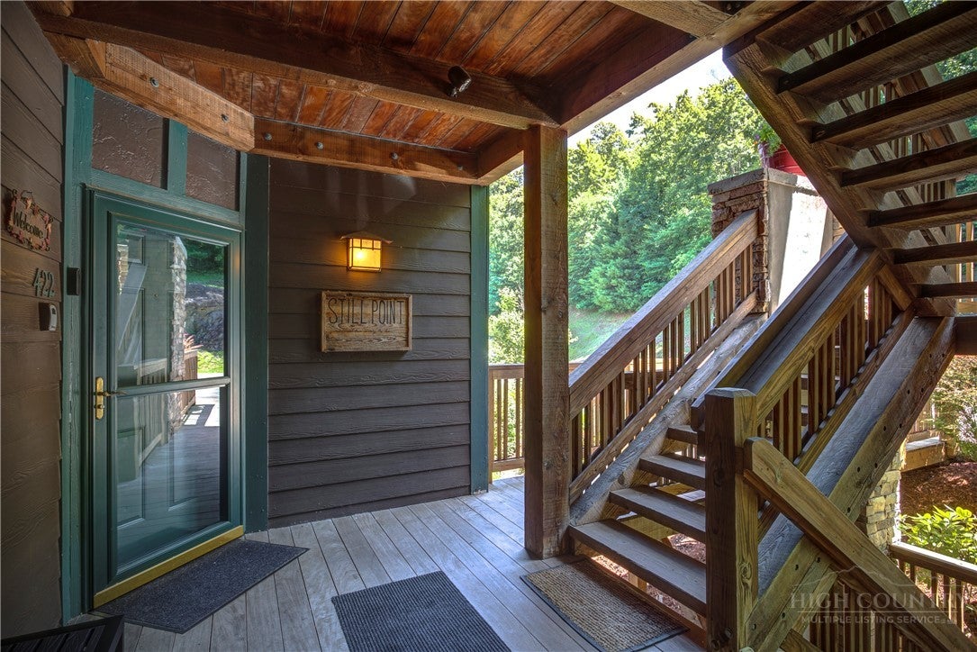212 Still Lake Rd Road 422
