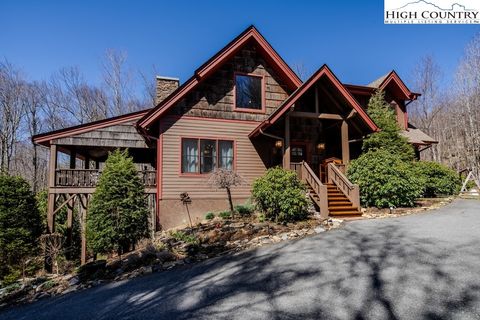 A home in Elk Park