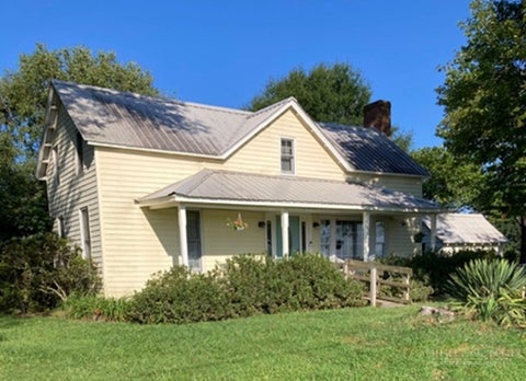 Photo of 196 Victory Lane, Ronda, NC 28670 (MLS # 264099)