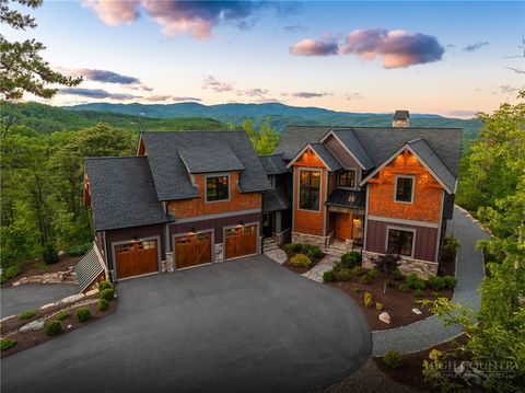 Photo of 220 Persimmon Lane, Boone, NC 28607 (MLS # 262337)