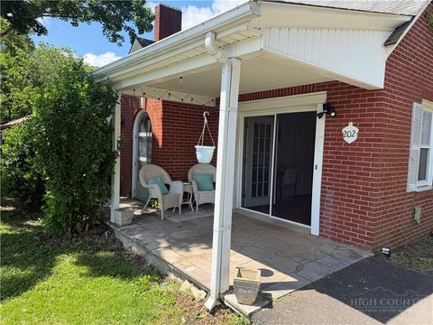 Photo of 202 Academy Street, Jefferson, NC 28640 (MLS # 262534)