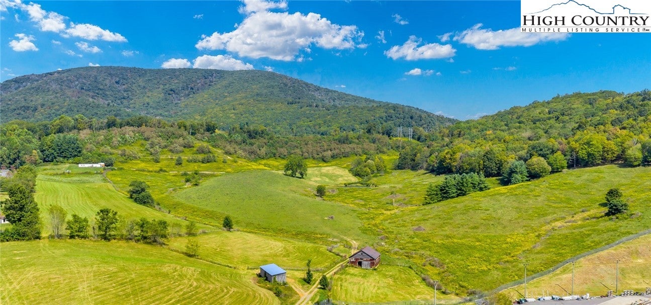 TBD Mt Jefferson Road