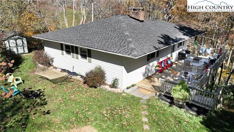 Photo of 296 Sumpter Cabin Creek Road, Blowing Rock, NC 28607 (MLS # 253763)