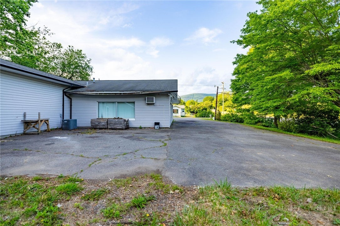 123 Buck Mountain Circle
