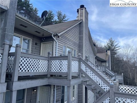 Photo of 200 Pilgrims Way #13, Boone, NC 28607 (MLS # 247820)