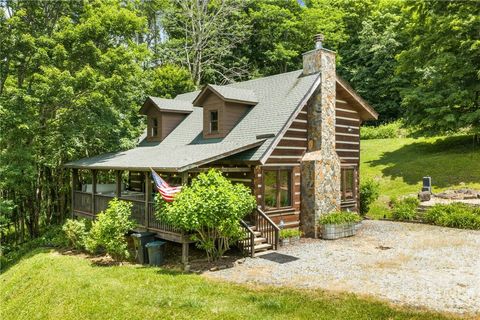 Photo of 122 Cedar Cove Lane, Zionville, NC 28698 (MLS # 262654)