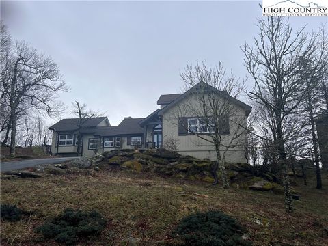 A home in Beech Mountain