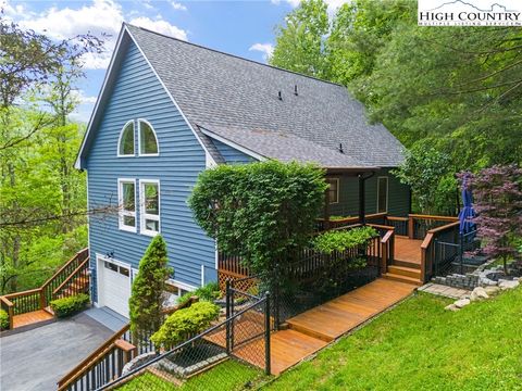 Photo of 190 Liberty Hill Road, Vilas, NC 28692 (MLS # 255811) Photo of 190 Liberty Hill Road, Vilas, NC 28692 (MLS # 255811)