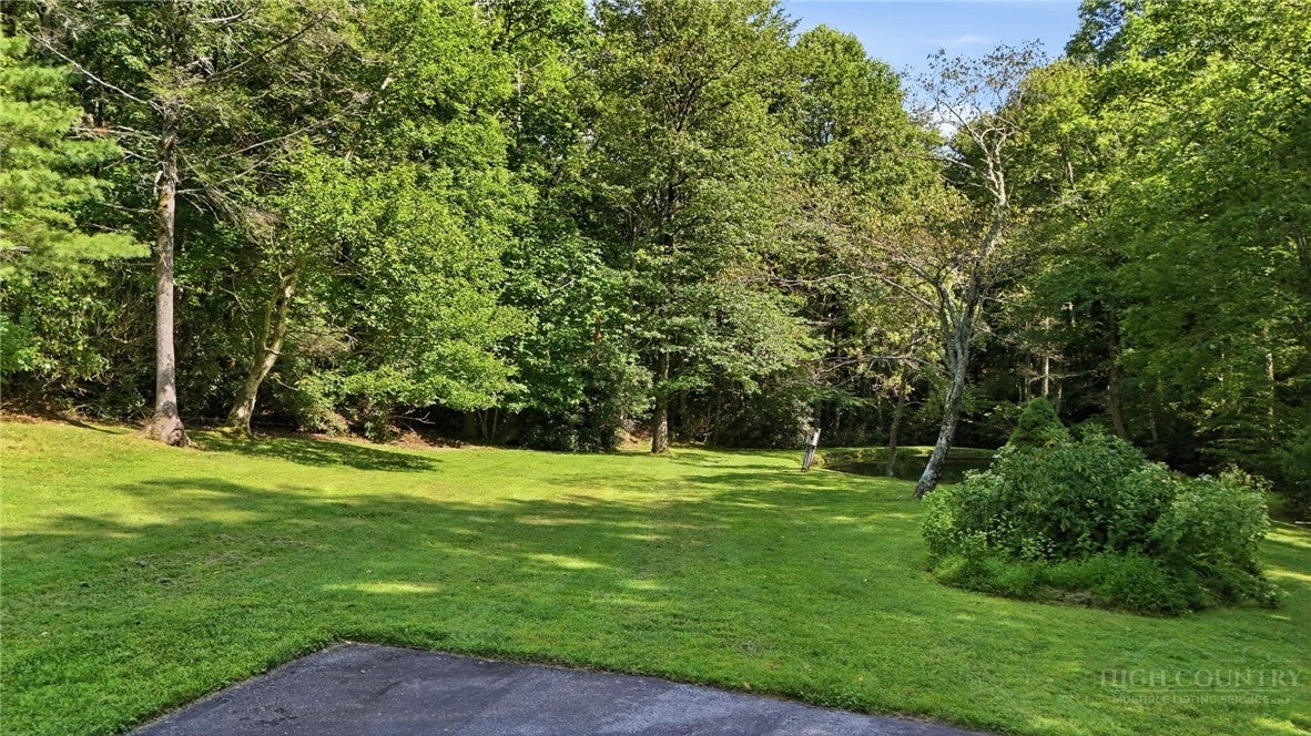 2472 Flat Top Road