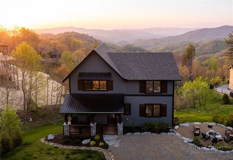 Photo of 68 Fernwood Trail, Elk Park, NC 28622 (MLS # 260417)