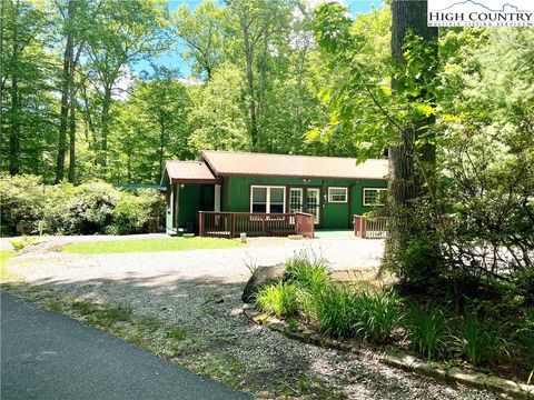 Homes For Sale - 30 Sourwood Knoll<br/> Avery County, Newland, NC 28646