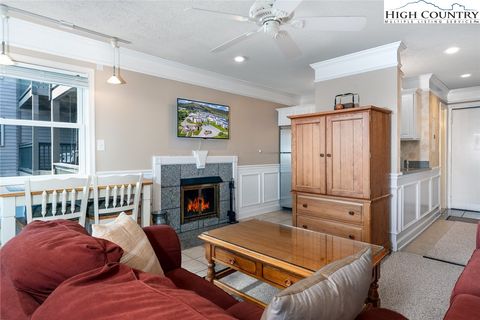 Photo of 301 Pinnacle Inn Road #1203, Beech Mountain, NC 28604 (MLS # 259320)