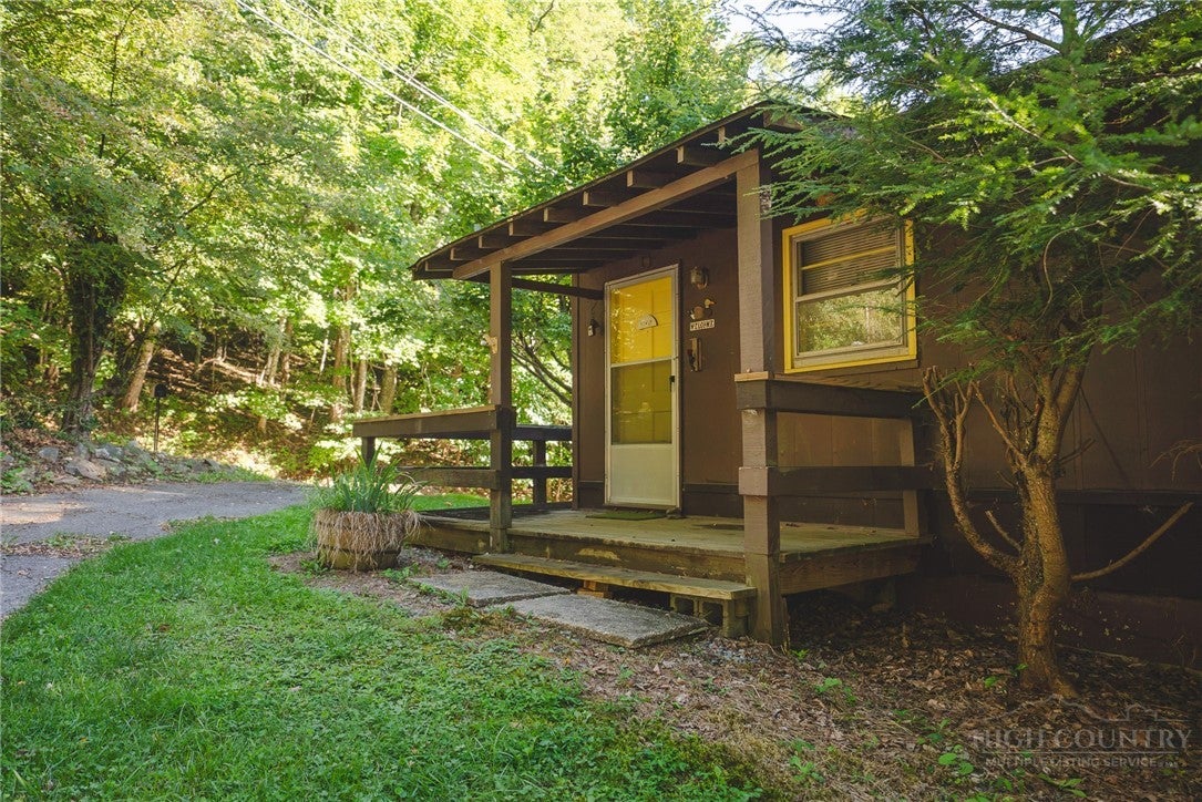 351 Lynn Hill Road