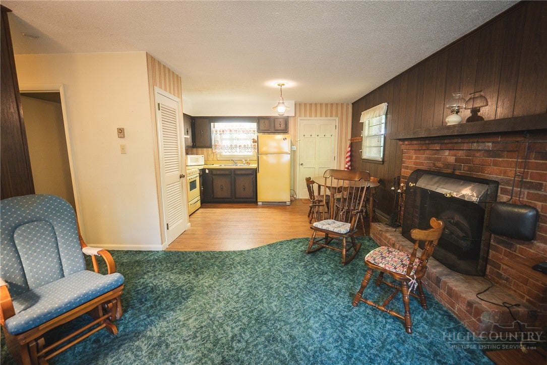 351 Lynn Hill Road