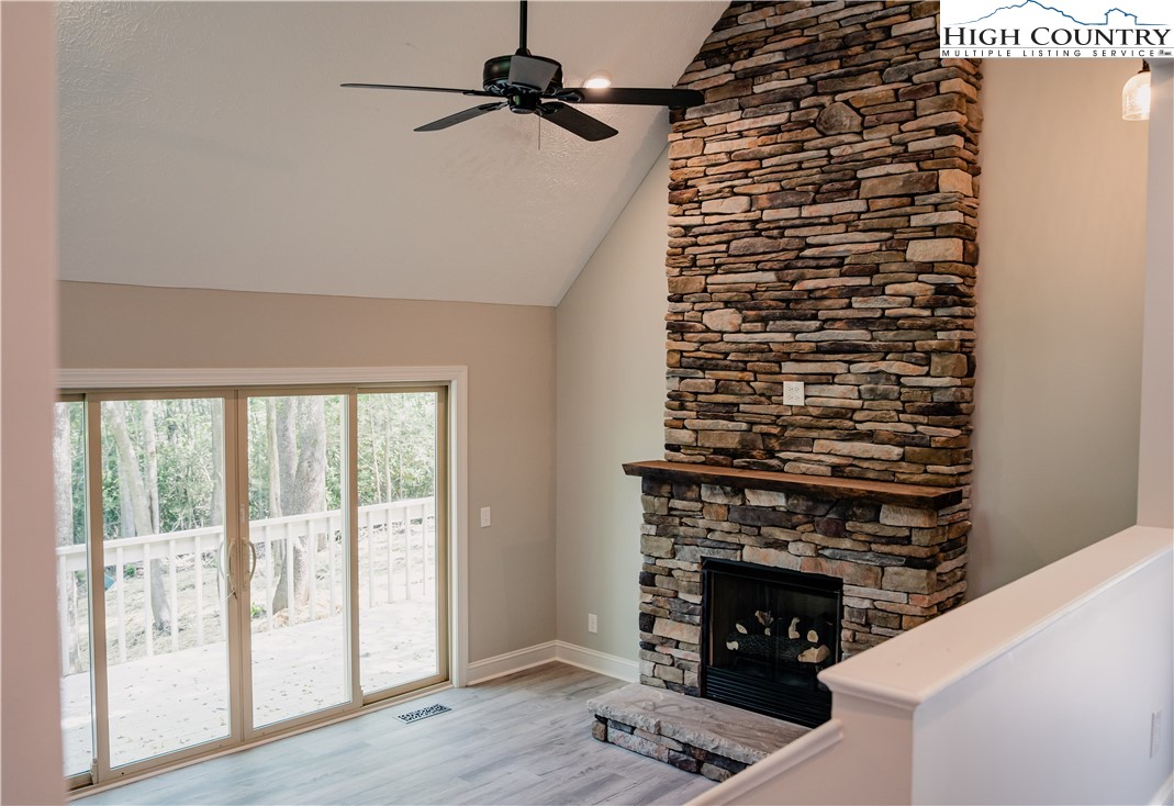 Boone, North Carolina 28607, United States, 4 Bedrooms Bedrooms, ,5 BathroomsBathrooms,Residential,Active,245525